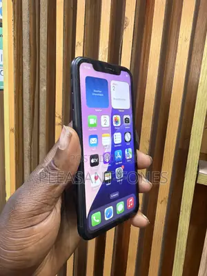 Apple iPhone XR 64 GB Black