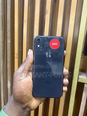 Apple iPhone XR 64 GB Black