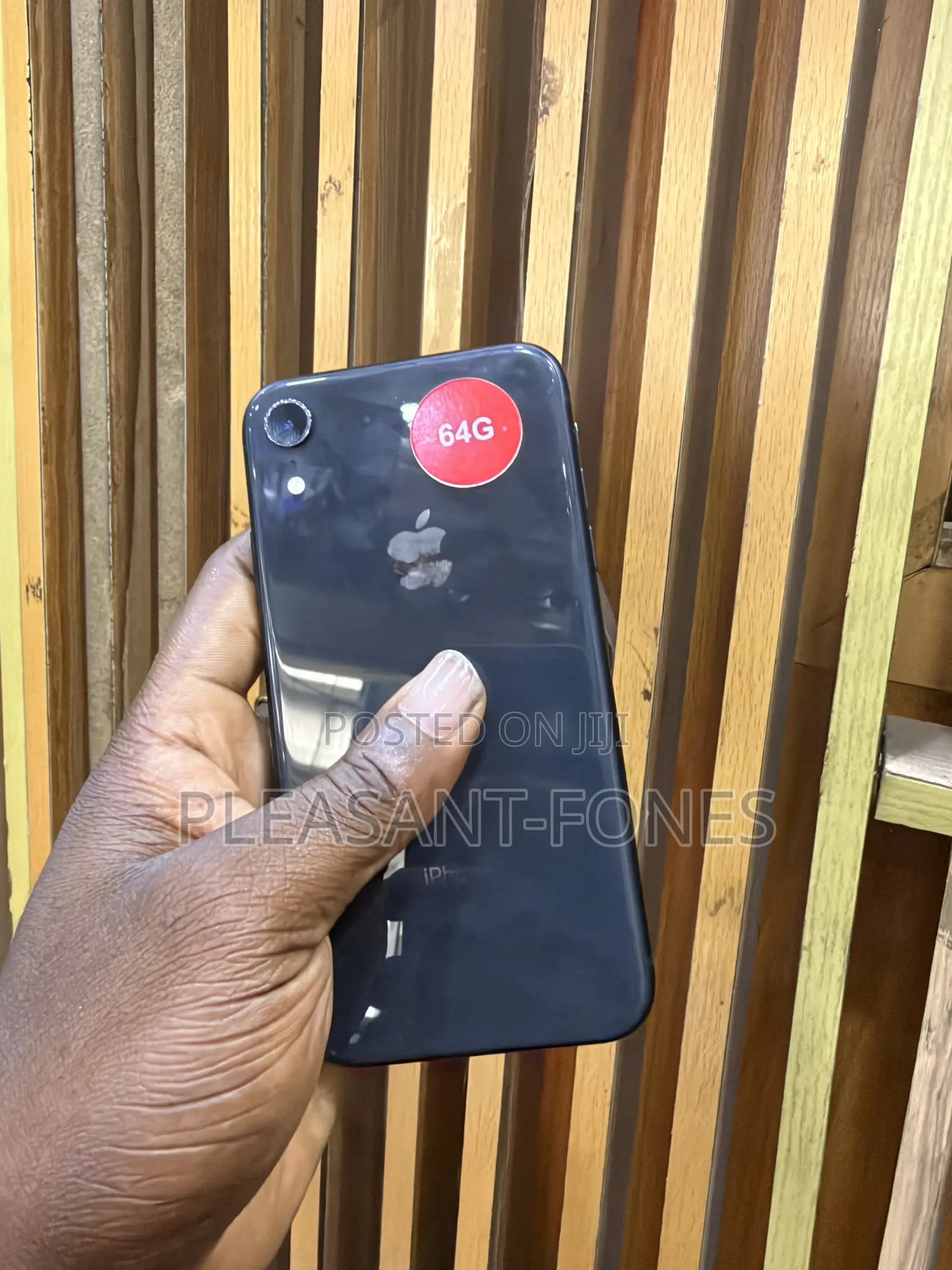 Apple iPhone XR 64 GB Black