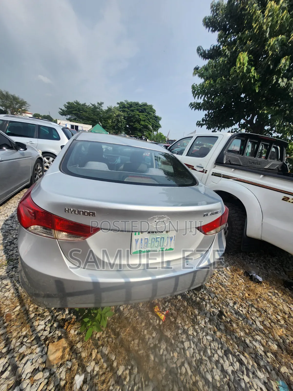Hyundai Elantra 2012 Silver