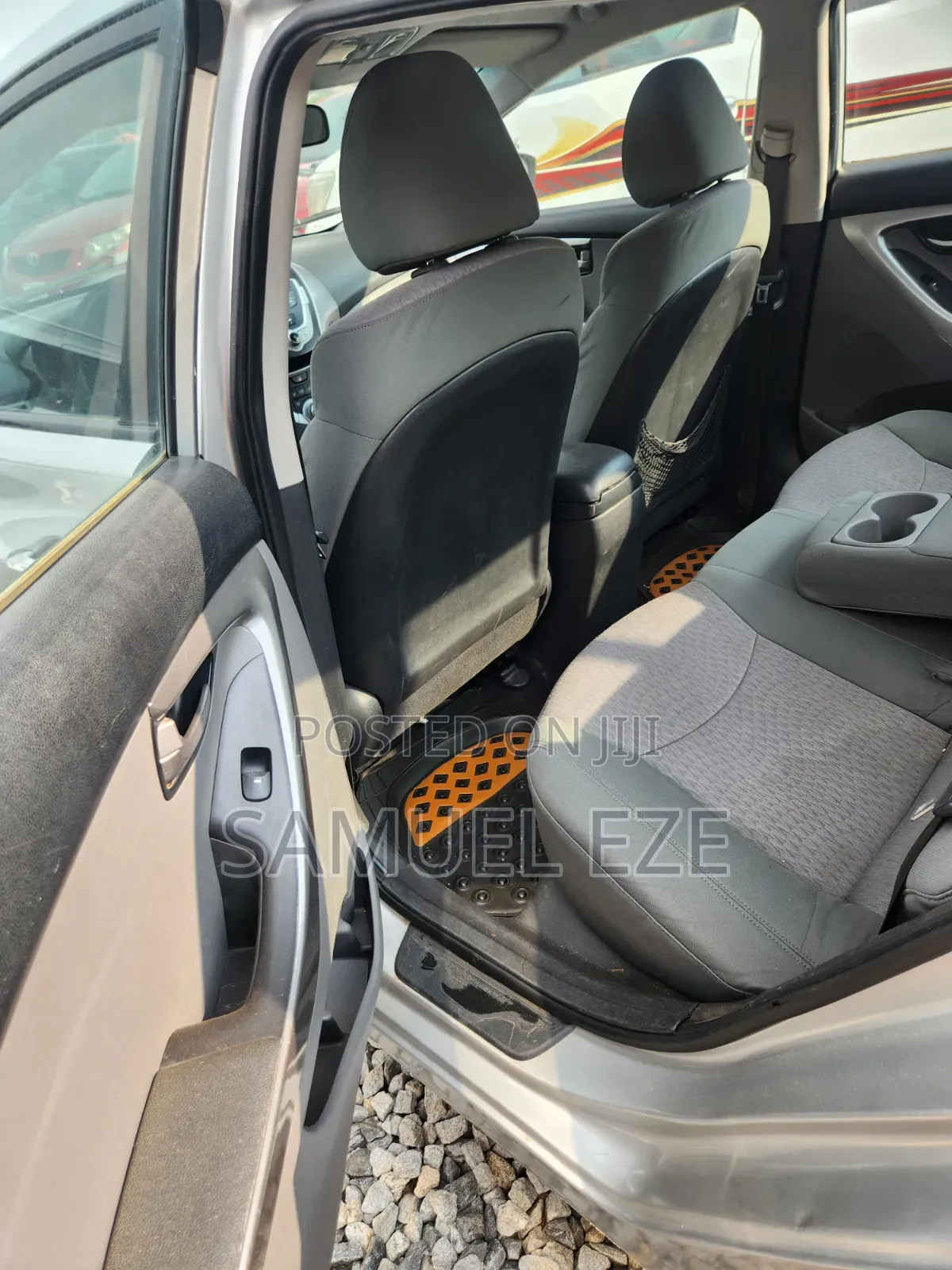 Hyundai Elantra 2012 Silver
