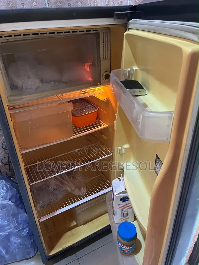 Neatly Used Samsung Refrigerator