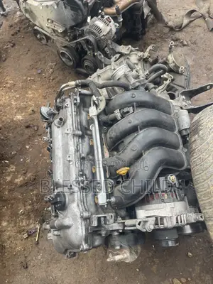 Toyota Avensis Wagon Engine and Gear Box 2zr
