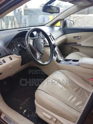 Toyota Venza XLE AWD V6 2013 Brown