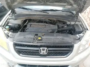 Honda Pilot 2003 Silver