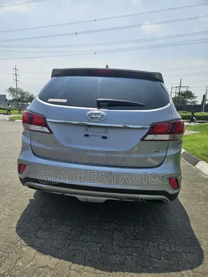 Hyundai Santa Fe Limited Ultimate FWD 2018 Silver
