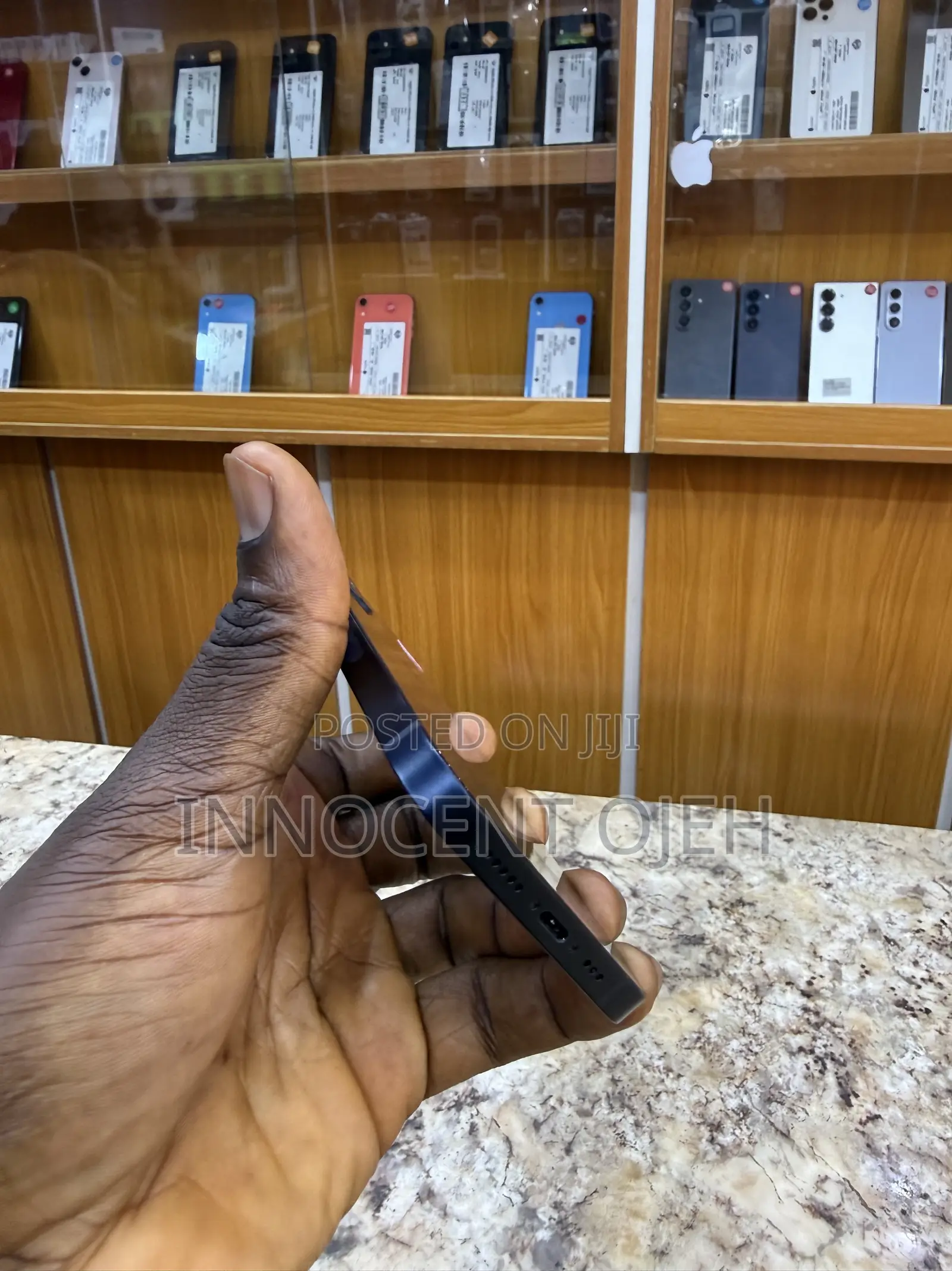 Apple iPhone 12 64 GB Blue