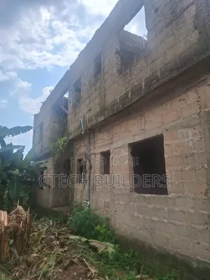 3bdrm Block of Flats in Benin City for sale