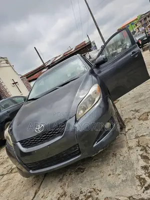 Toyota Matrix 2010 Gray