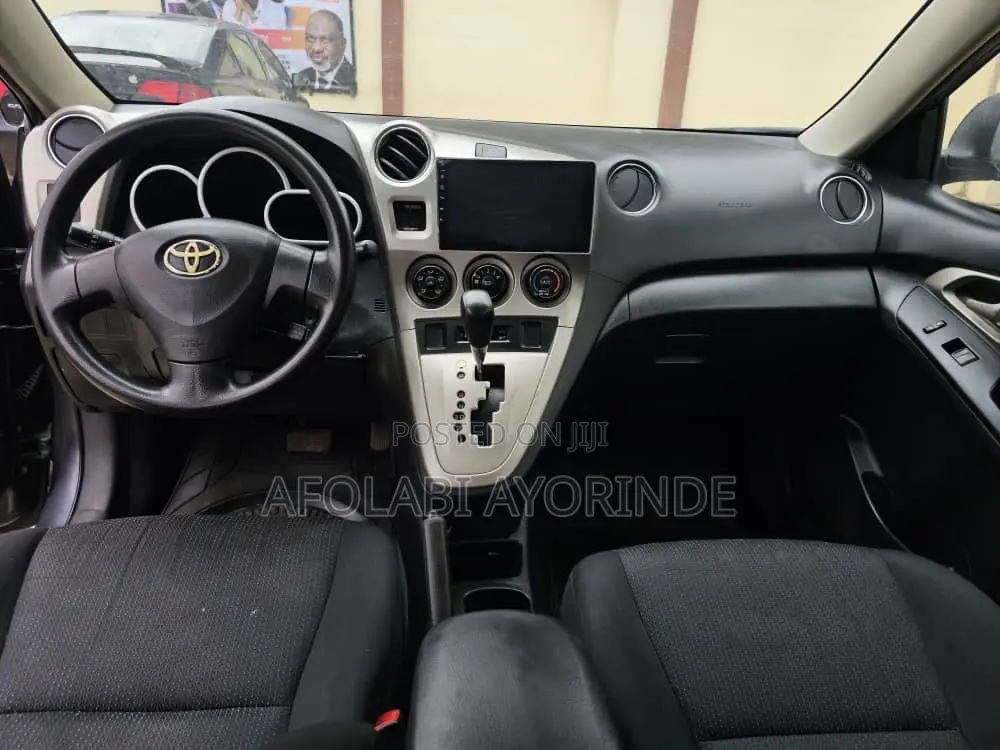 Toyota Matrix 2010 Gray