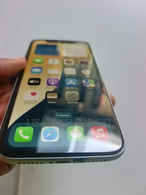 Apple iPhone XR 128 GB White