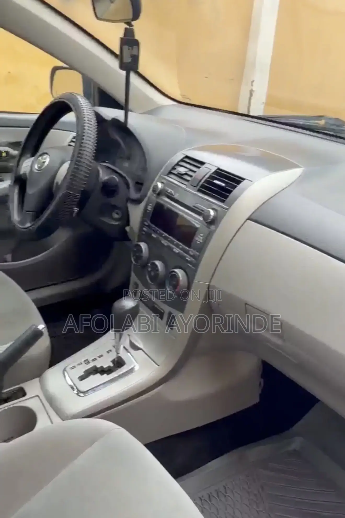 Toyota Corolla 2012 Gray