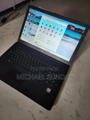 Laptop HP 15 8GB Intel Core i3 HDD+SSD 1T