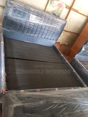 Executive 6x6ft Upholstered Bed Frame With Fluted Headboard
