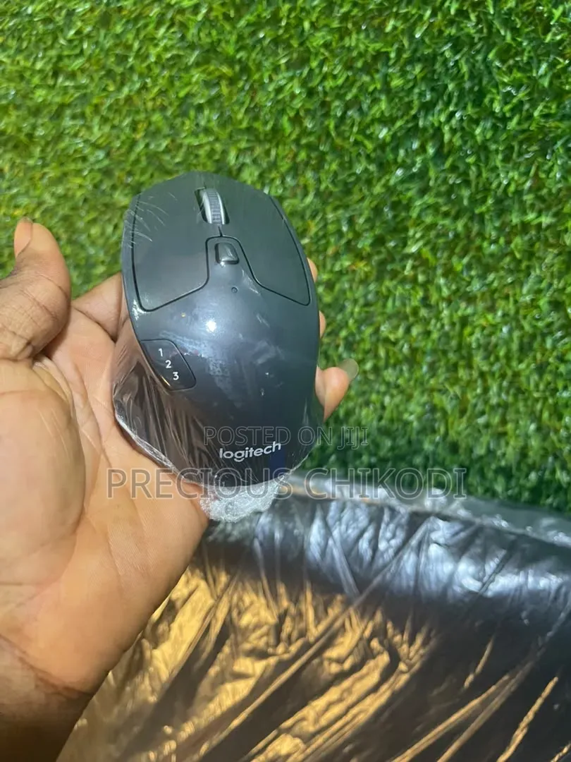 Logitech Wireless and Bluetooth Mouse M720