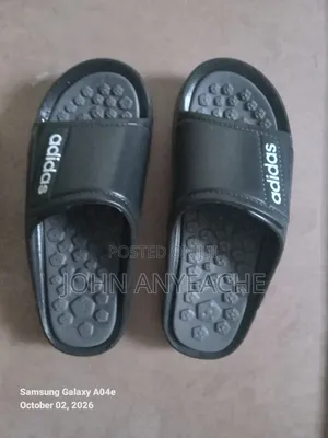 Adidas Slipers Brand New