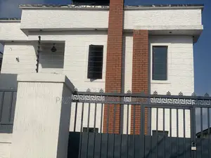 4bdrm Duplex in World Bank Housing, Owerri for sale