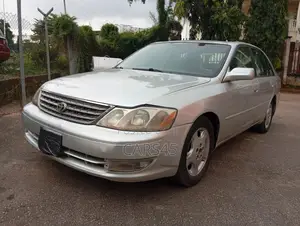 Toyota Avalon 2004 Silver