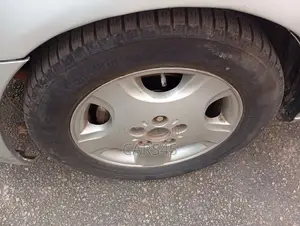 Toyota Avalon 2004 Silver