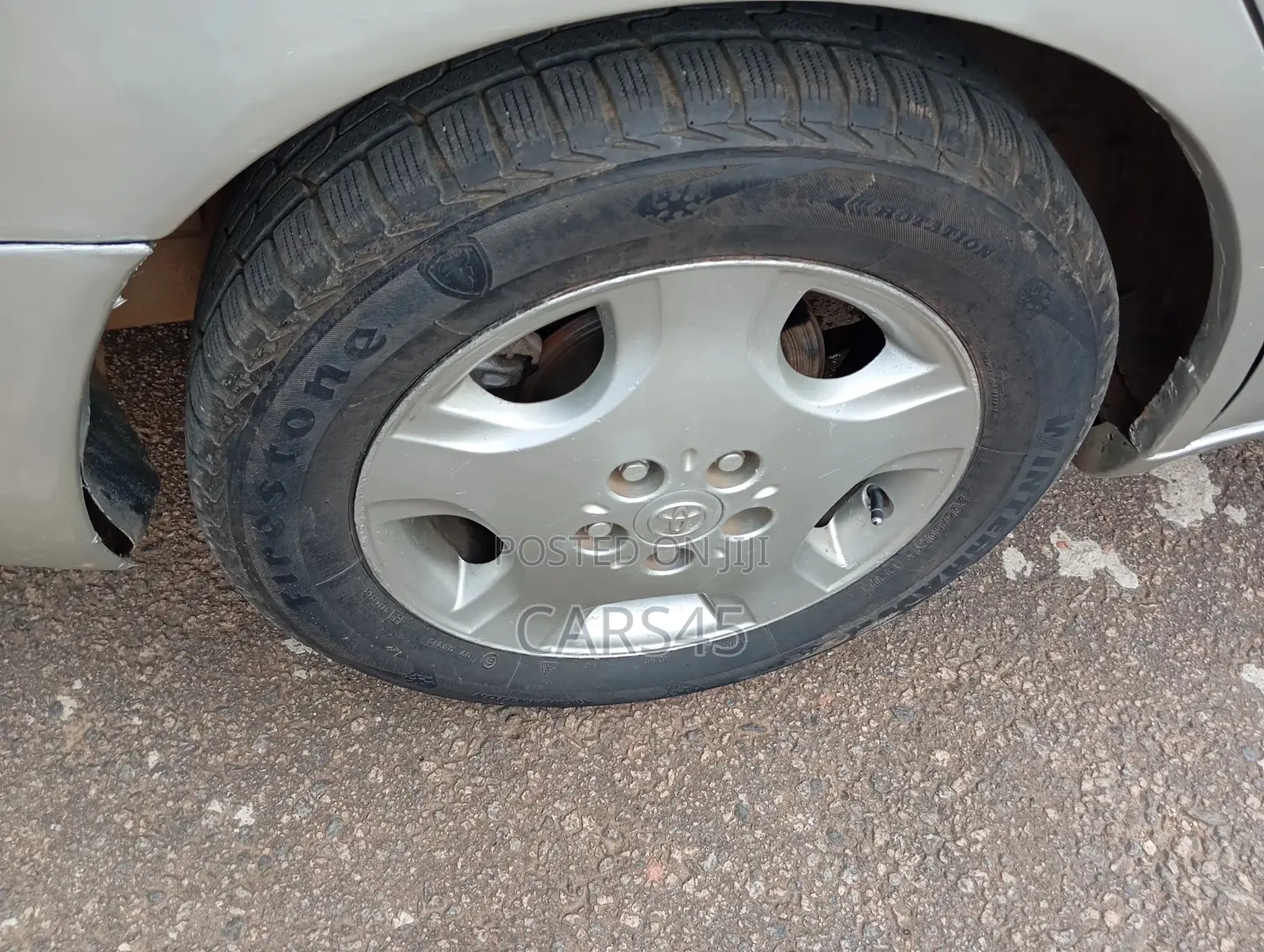 Toyota Avalon 2004 Silver
