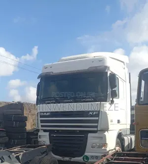 A Snow White Daf Xf Direct From Abroad With Affordable Prices