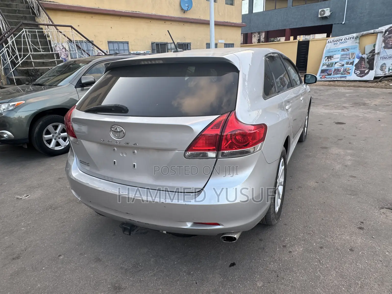 Toyota Venza LE 2010 Silver