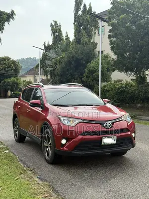 Toyota RAV4 2016 Red