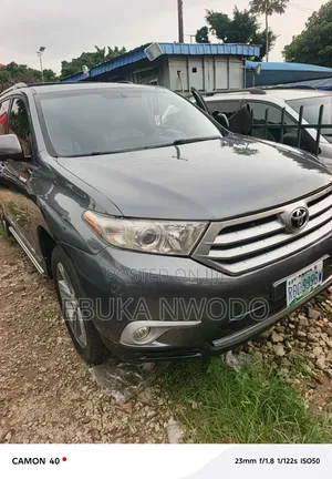 Toyota Highlander 2013 Gray