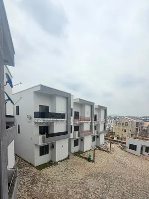 4bdrm Duplex in Mabushi for rent