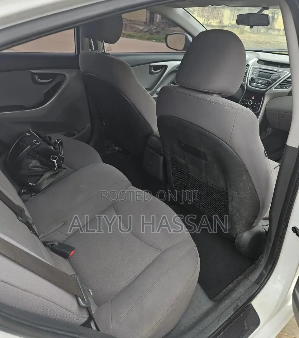 Hyundai Elantra 2014 White
