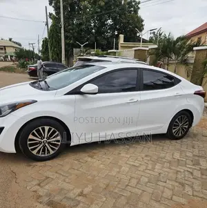 Hyundai Elantra 2014 White