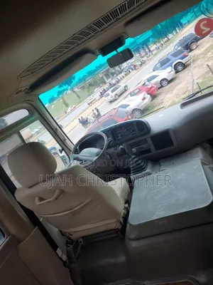 Toyota Coaster 2015