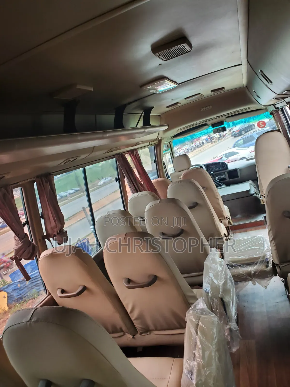 Toyota Coaster 2015
