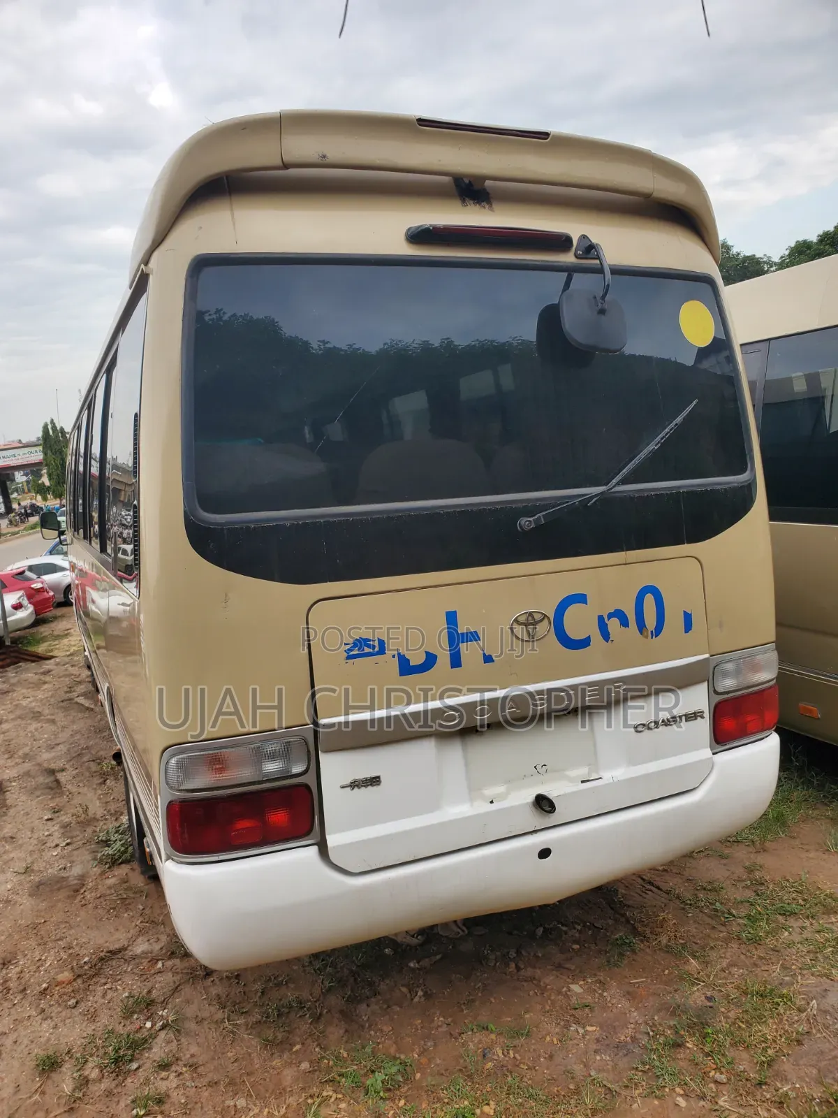 Toyota Coaster 2015