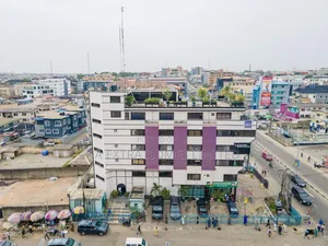 Standard Solid 7 Storey Iconic Building on Allen,