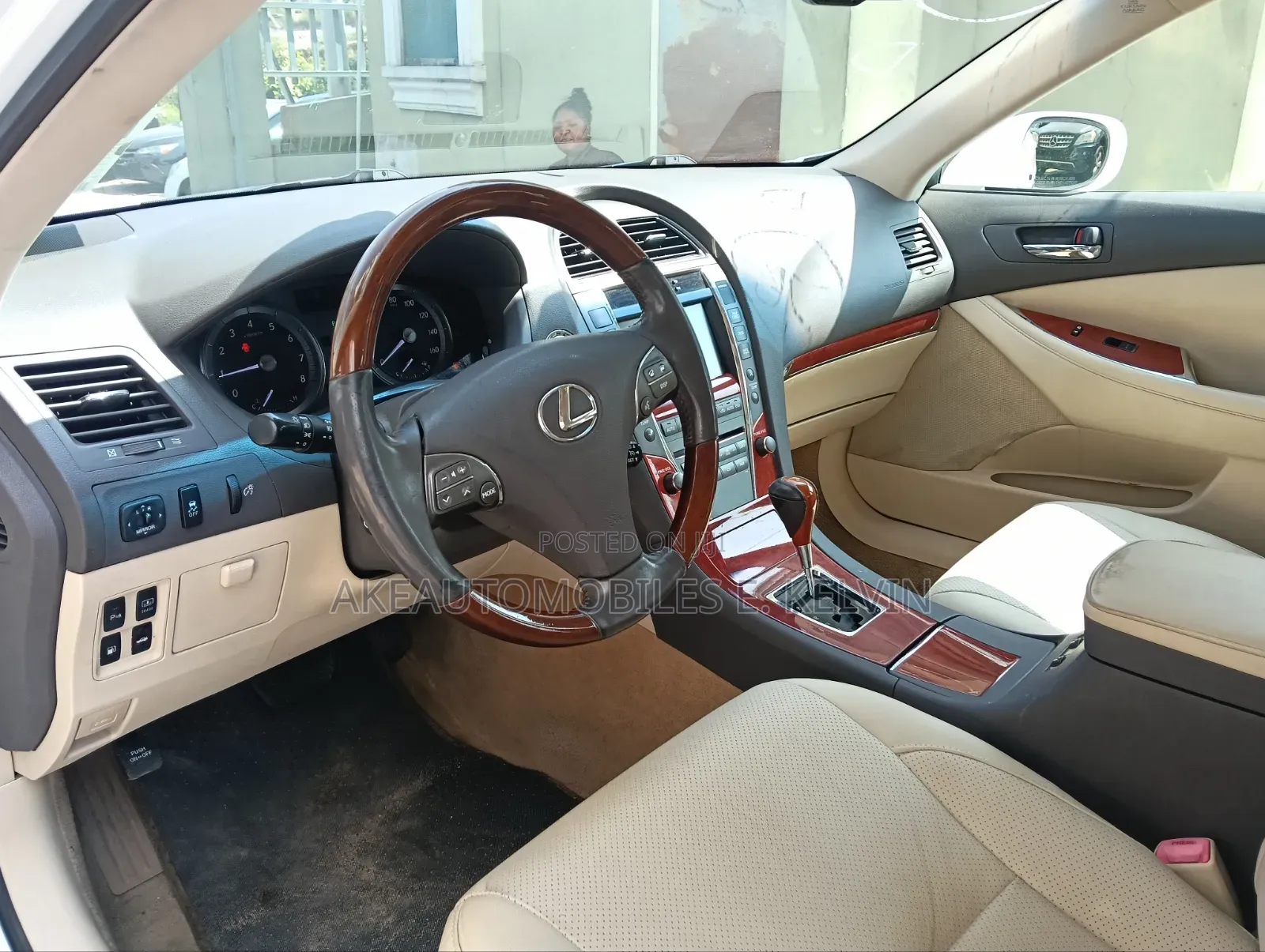 Lexus ES 350 2011 White