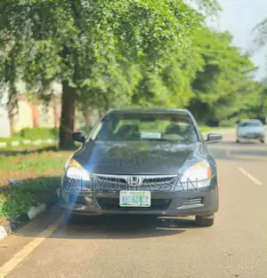 Honda Accord 2006 Gray