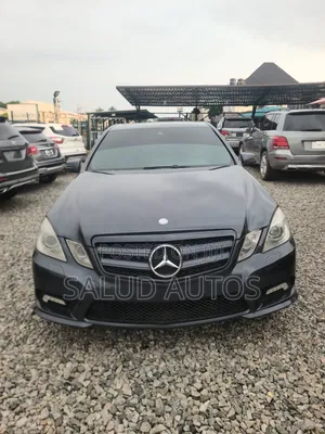 Mercedes-Benz E350 Base 4Matic Sedan AWD (3.5L 6cyl 7A) 2010 Black