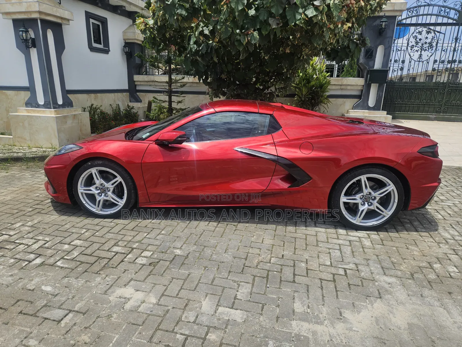 Chevrolet Corvette 2021 Red