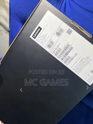Lenovo Legion Go 8APU 1