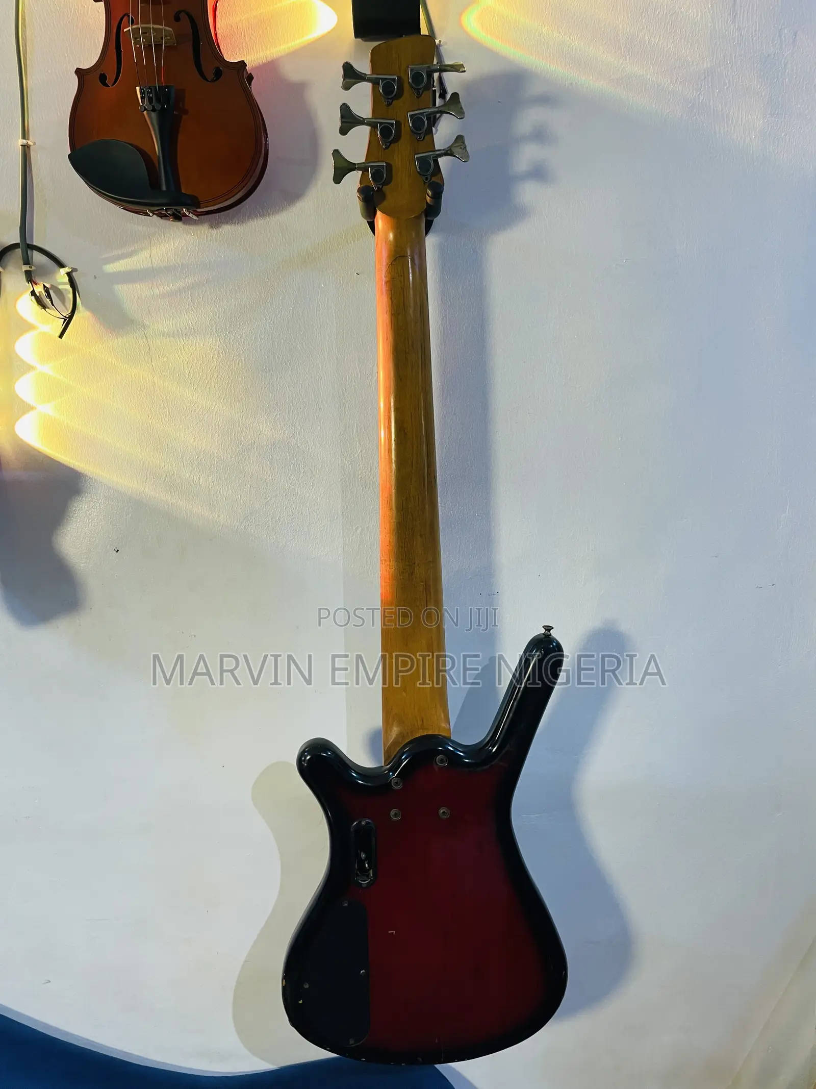 Thunder Six Strings Bass Guitar