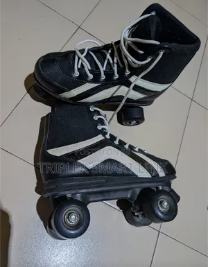 Skate Shoes Size 42.