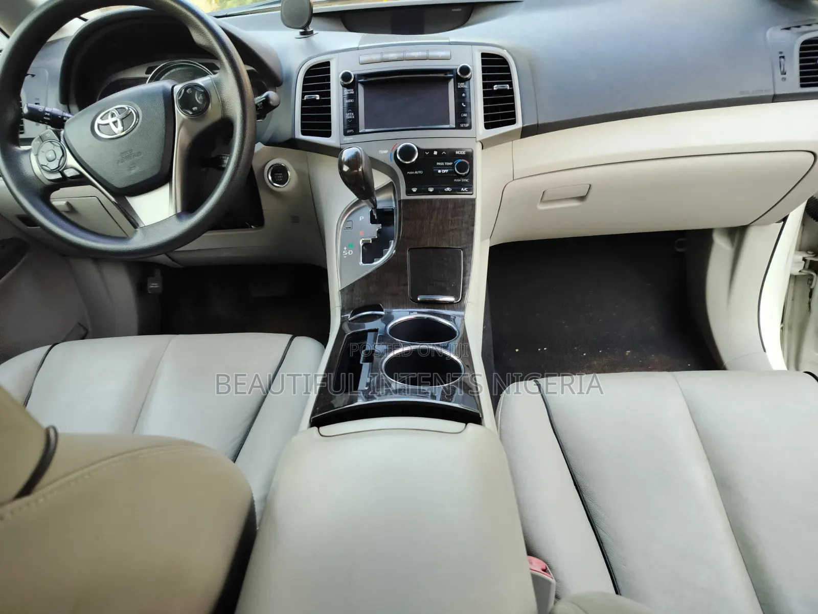 Toyota Venza 2013 White