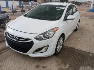 Hyundai Elantra 2015 White