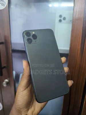 Apple iPhone 11 Pro Max 64 GB Green