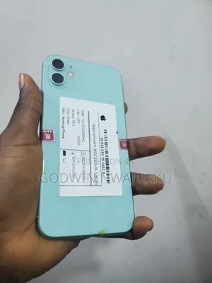 New Apple iPhone 11 128 GB Green