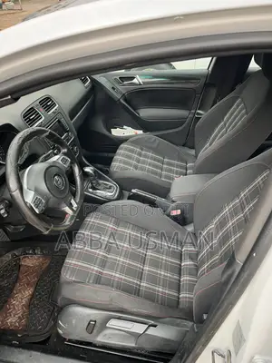 Volkswagen Golf GTI 2012 White