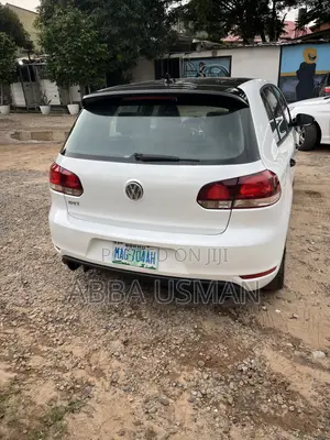 Volkswagen Golf GTI 2012 White