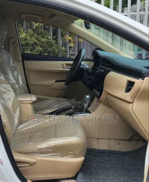 Toyota Corolla 2014 White