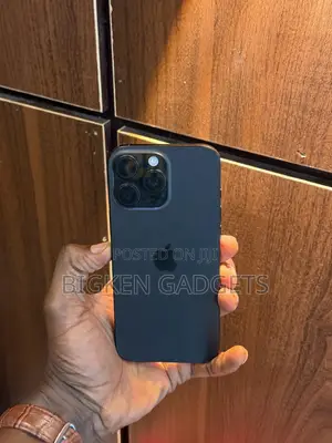 Apple iPhone 16 Pro Max 512 GB Black